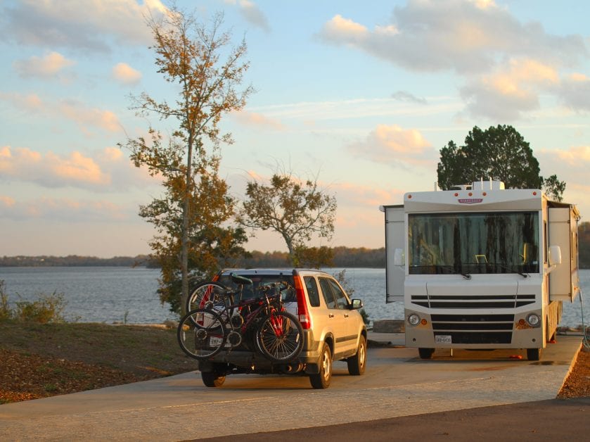 nashville bikes waterfront camping